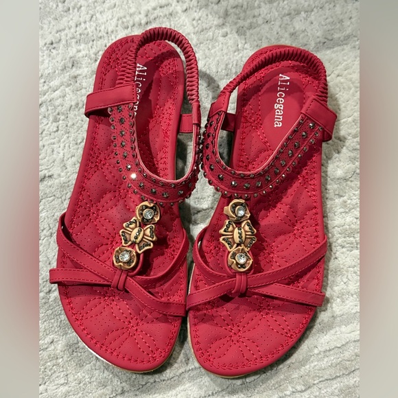 Elegant Red Embellished Women's Sandals size 42 (10.5-11) - Picture 4 of 8